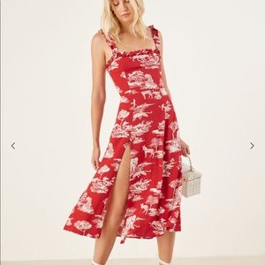 IN STORES $248 Reformation Arielle dress Nairobi